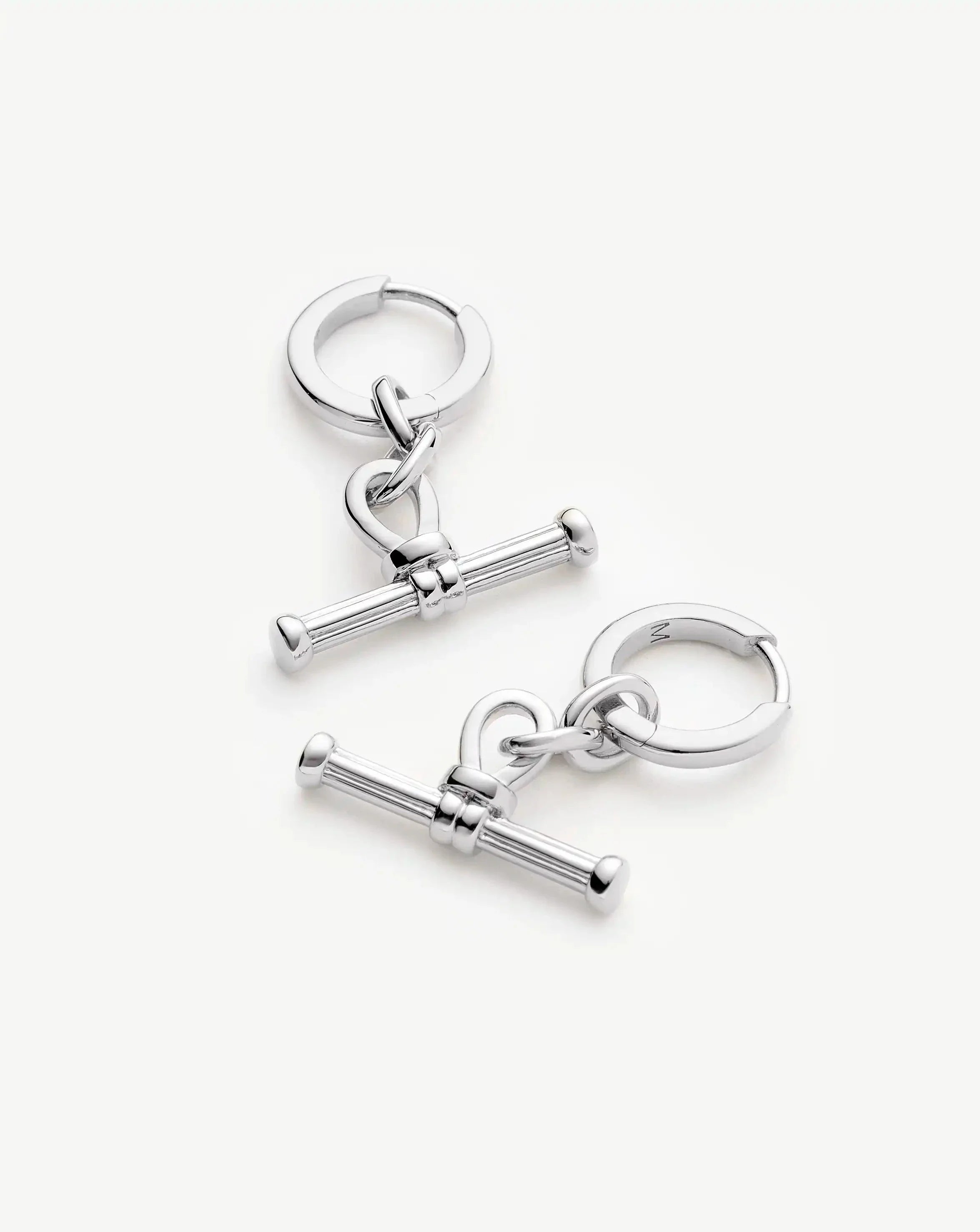 Ridge T-Bar Drop Huggies | Silver Plated
